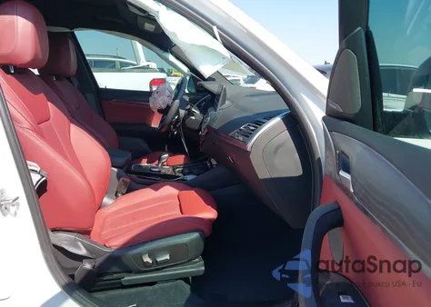 2023 BMW X3 xDrive30I z USA, uszkodzony, nr VIN 5UX53DP05P9T17660